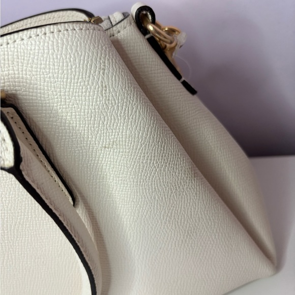 Cute Coach purse - Picture 4 of 6